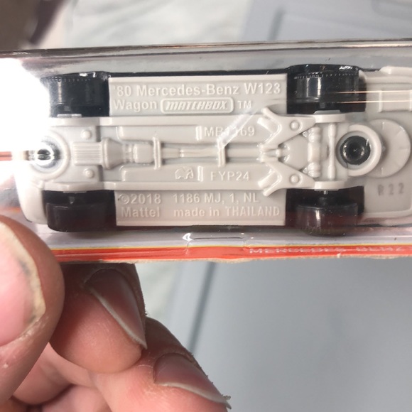 ‘80 Mercedes-Benz W123 wagon - Picture 7 of 9